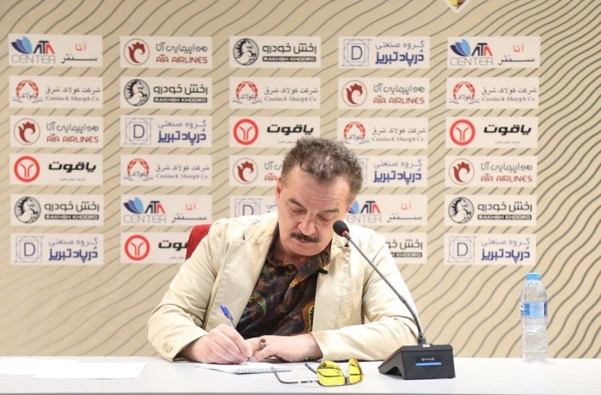 زنوزی: اسکوچیچ خودش تصمیم گرفت برود / تلاش کردم بماند