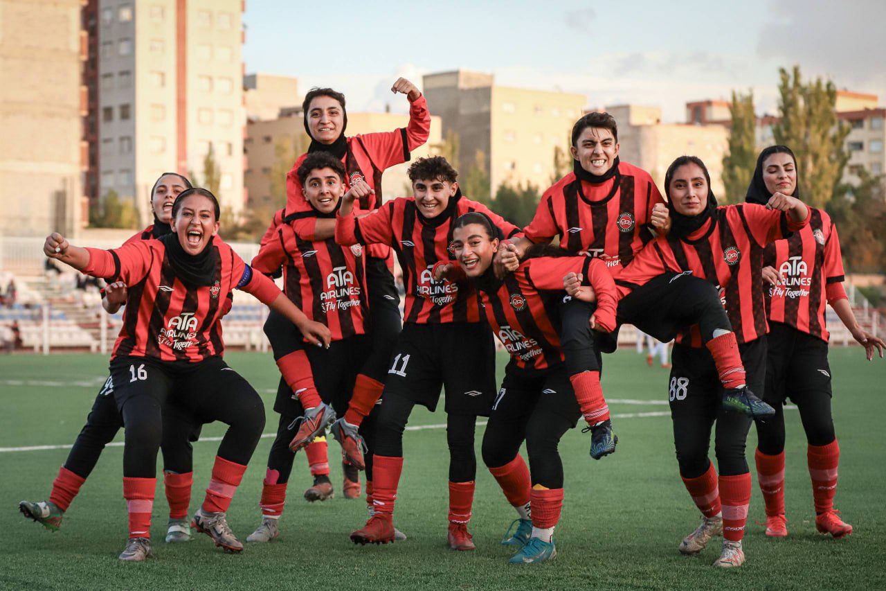 پیشرفت هم‌زمان خط حمله و دفاع اولدوزلار