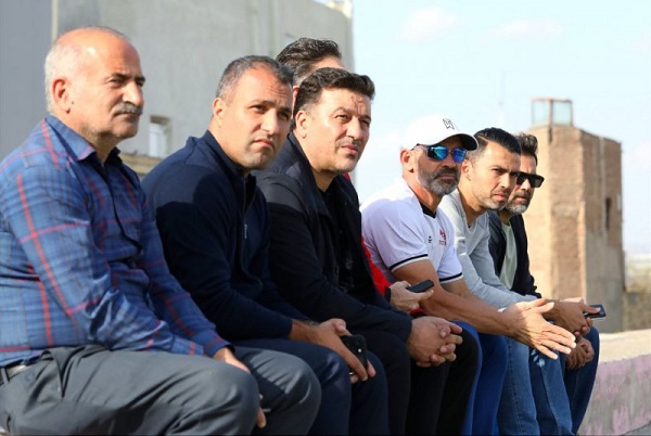 جوانان زیر ذره‌بین خمز