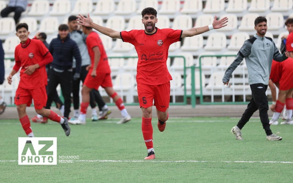 گالری عکس؛ غلبه خانگی تراکتور بر ملوان