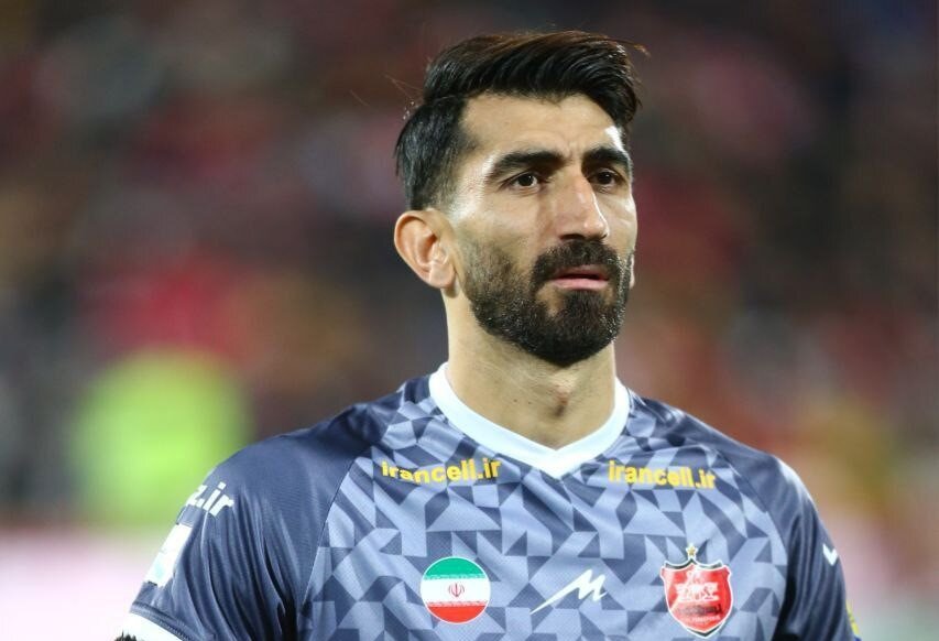 سرِ کیسه زنوزی سفت شد، بیرو مردد!