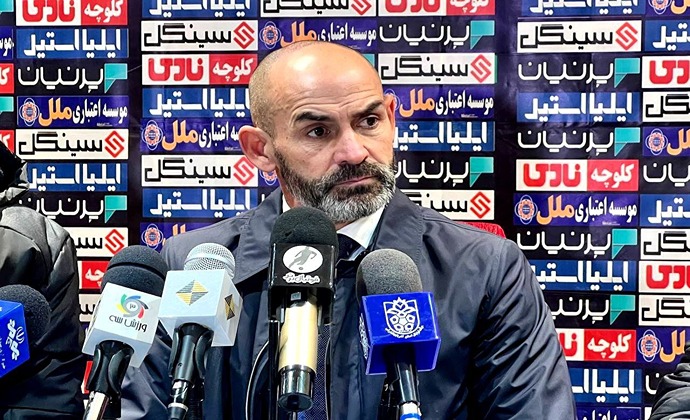  خمز:نتوانستیم از موقعیت‌هایمان استفاده کنیم/ حضور هواداران می‌توانست به ما کمک کند