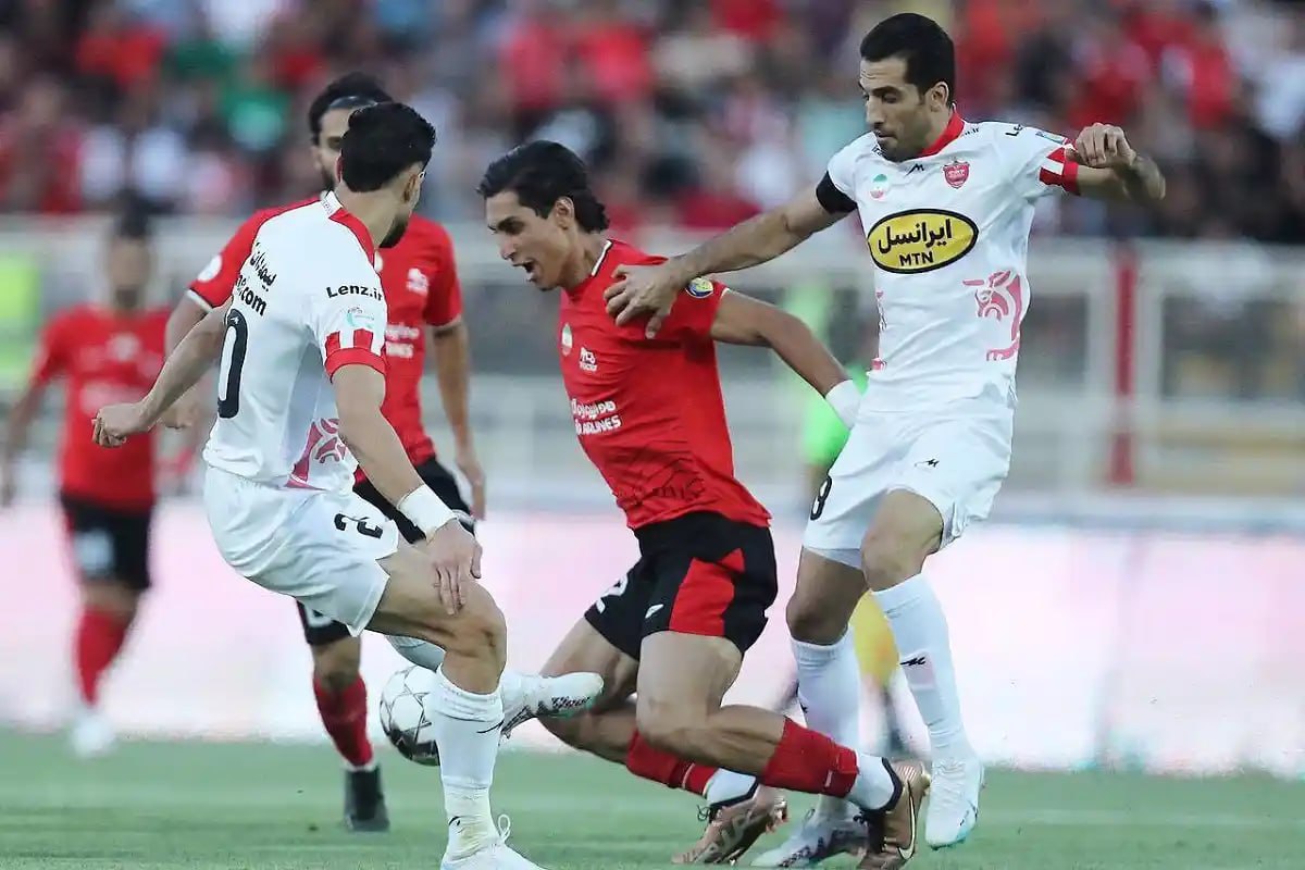 برسد به دست پرسپولیسی‌ها؛ دروغ تعطیل!