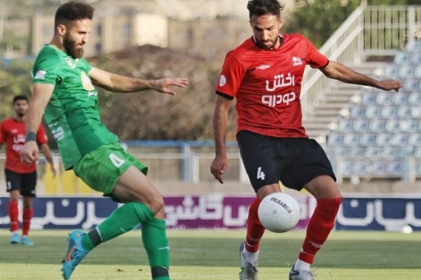 مدعیان از کنار هم گذشتند