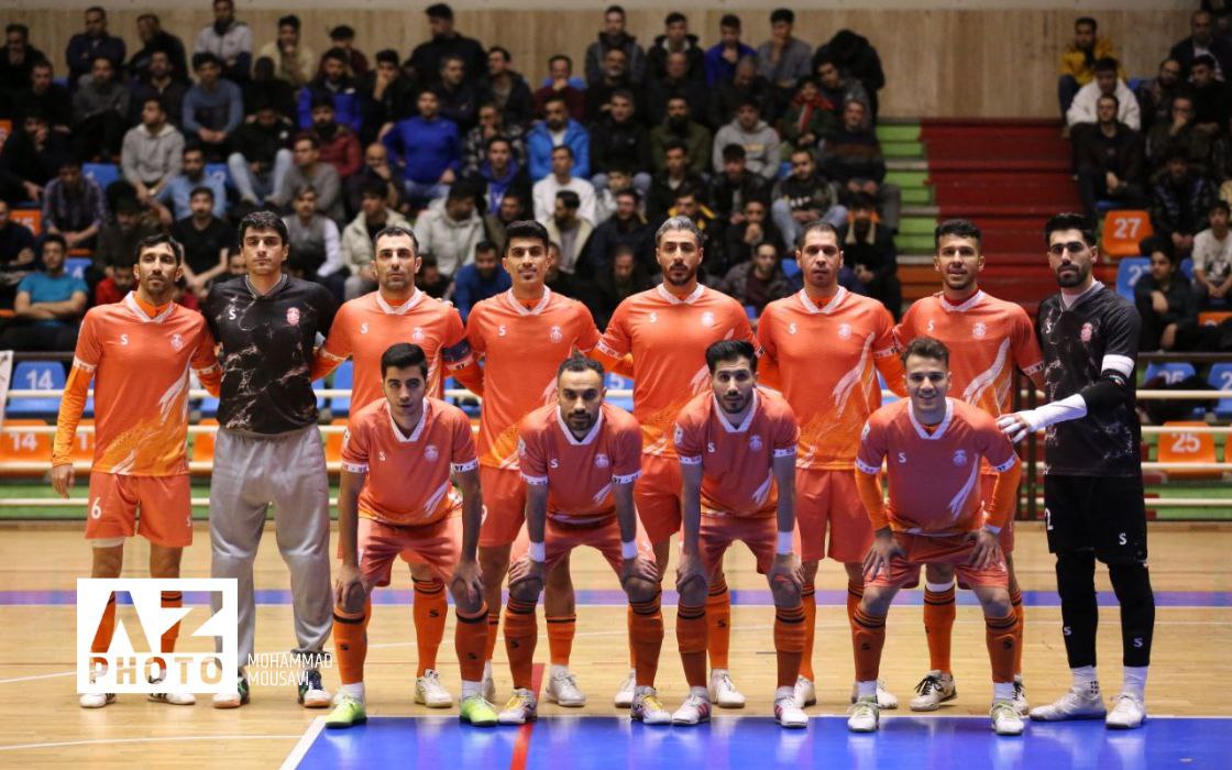 جوان‌گرایی افضل؛ واقعی یا دکوری؟
